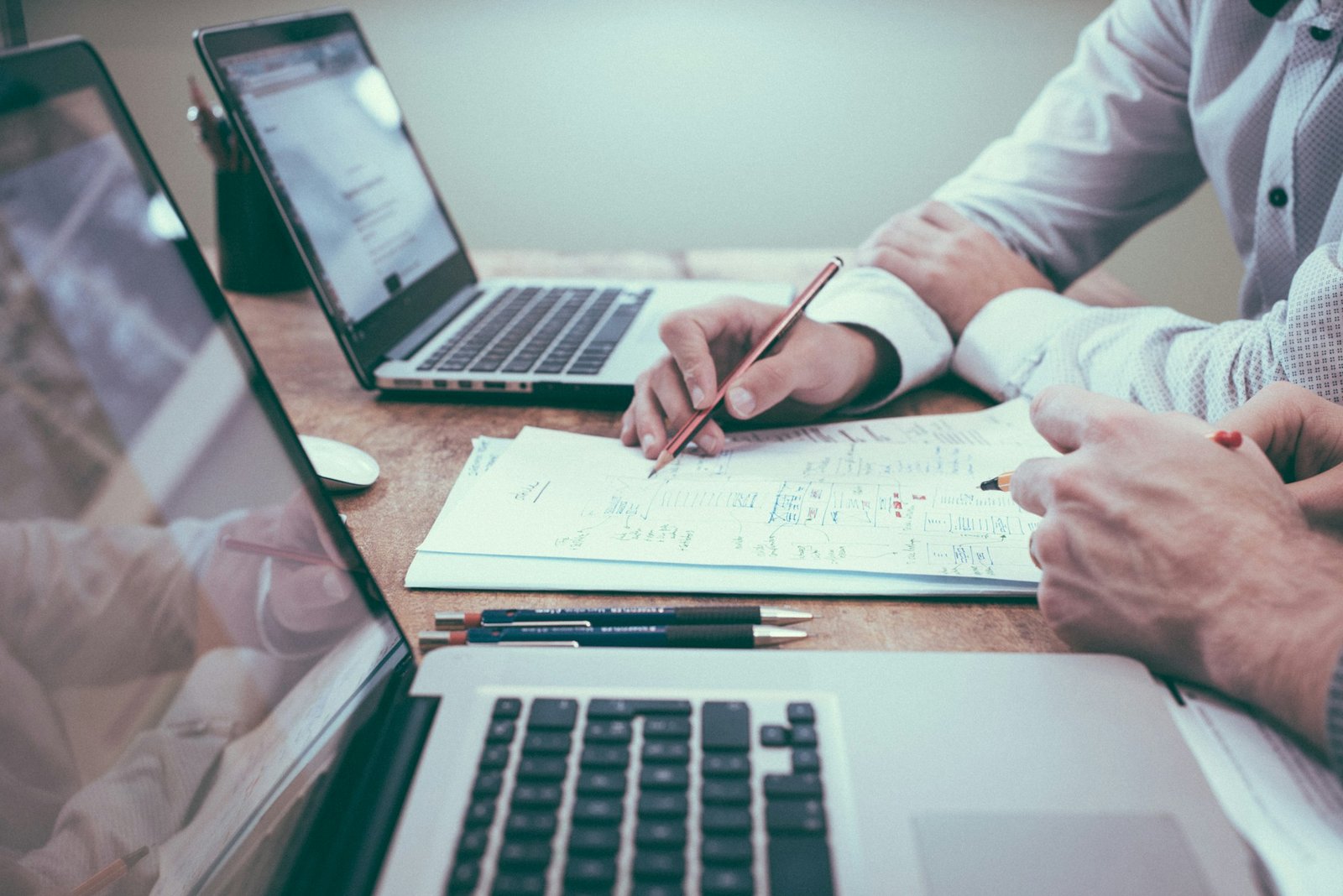 Dashboard analitica con grafici finanziari
